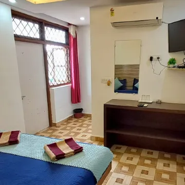 Atharv Coastal End Guest House