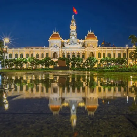 SaigonOne Serviced Apartment Отели рядом с достопримечательностью «Парк 30/4»