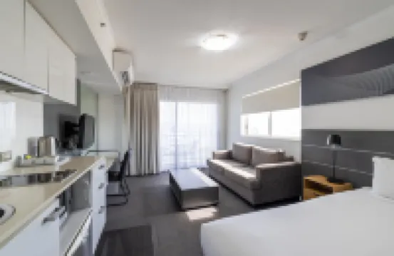 Oaks Townsville Hotel