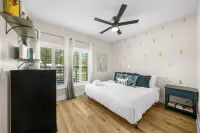 BH 6th Street Retreat - 2-Star