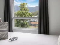 Coffs Harbour Budget Stay - breakfast