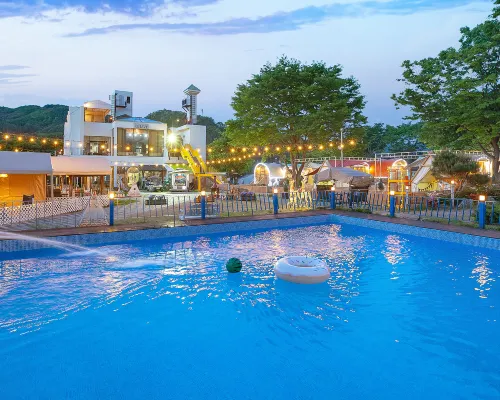 Gapyeong Ohave Glamping Hotels near Ewhawon