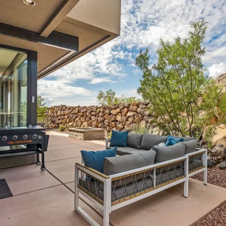 Snow Canyon Sanctuary #8 Home Отели в г. Айвинс