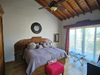 Hacienda Martlot فنادق في إنسينادا