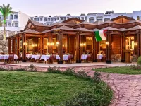 迪蘭珊瑚海灘度假村（原羅塔娜酒店） 鄰近Shark‘s Bay Beach的酒店