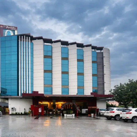 Hotel Ravisha Continental
