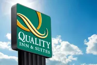 Quality Inn & Suites Woodstock Near Lake Geneva