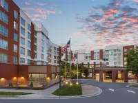 Embassy Suites by Hilton Charlotte Ayrsley Hotels near Executive Park