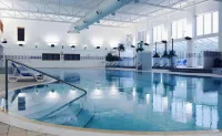 Village Hotel Newcastle - ที่มีสระว่ายน้ำ
