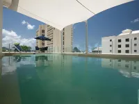 Park Regis City Quays - Pools