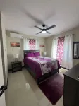 Jahiem's    Paradise - 2-Star