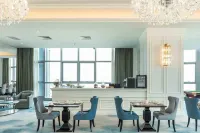 Hilton Brazzaville les Tours Jumelles Hotel & Residences - bar
