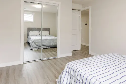 A Cozy home away from home at South East Calgary