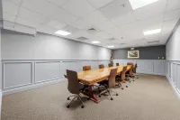 Riverside Hotel & Conference Center - bar