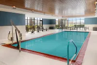 Home2 Suites by Hilton Alexandria - Swimmingpools