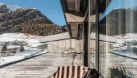 Hotel Madlein - Mountain view