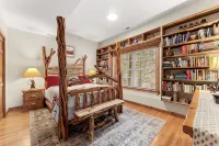 小溪小屋布蘭森西部小屋 w/ 美麗景色 - 小木屋