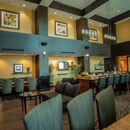 Hampton Inn & Suites Palestine