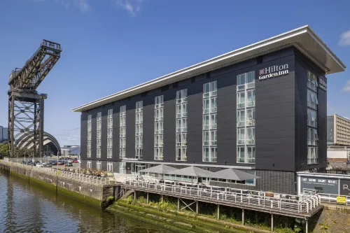 Hilton Garden Inn Glasgow City Centre - parking