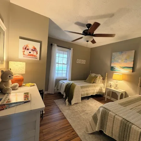Etowah River, Berry & Shorter College, Tennis, Trails-3 Miles from Broad St.
