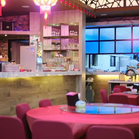 Kenari Asri Hotel