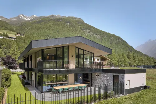Chalet White Pearl by Myalps - 4-Star