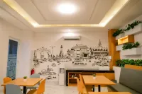 Rosa Hostel