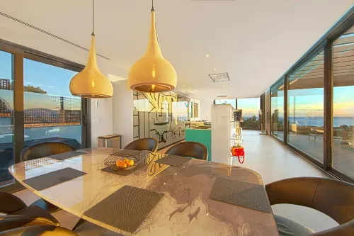 Villa in Marbella with Private Heated Pool - Bungalows