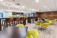 EVEN Hotel ANN ARBOR S - UNIVERSITY AREA by IHG - bar