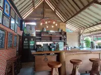 Kangen Oemah Kayoe Hotels in Kuningan Regency