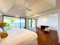 4BR Seafront Villa in Boscobel Direct Sea Access Coastal Living - Huvilat