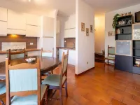 Claudia Flat - near the beach & parking Hotels in Massa