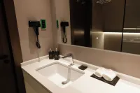 Mustafa Hotel