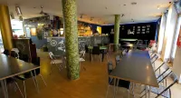 Heart of Gold Hostel & Capsules Berlin - พร้อมอาหารเช้า