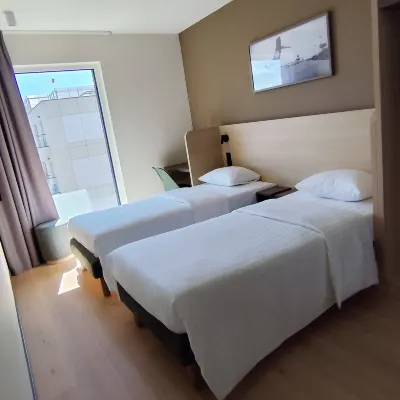 Premiere Classe Warsaw Airport Hotels near أوكيشي