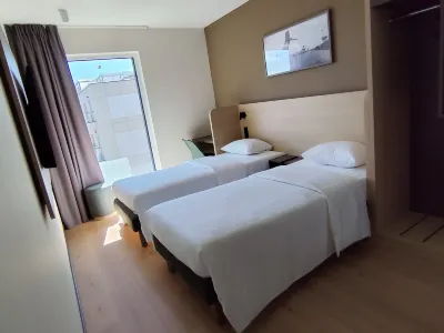 Premiere Classe Warsaw Airport Các khách sạn ở 
