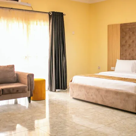 Cedar Suites