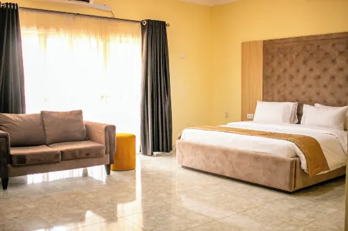 Cedar Suites - 2-Star