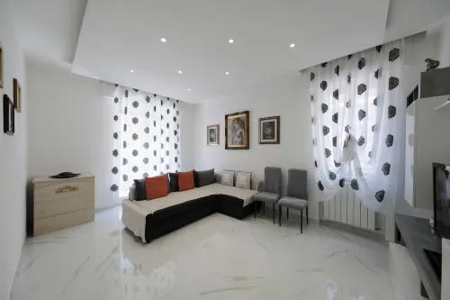 Real Modern Rapallo Retreat