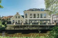 Café Hotel De Prins Hôtels à : 
