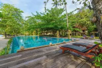 Chivapuri Beach Resort - Infinity Pools