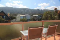 Angela's Beach Stays - vue sur la montagne