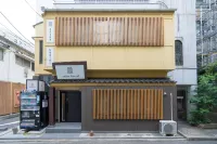 Coins Hostel Tenjin