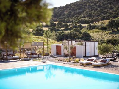 Golden Milos Beach House by Domotel