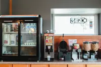 Bay City Inn - breakfast
