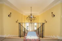 Charming Langebaan Holiday Home With Panoramic Views - 4-Star
