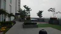 Romantic View at Treepark City Apartement by Echa - romantis