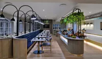 Courtyard Hotel Gqeberha - breakfast