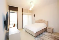 Serenity on Muscat Bay - Homestay