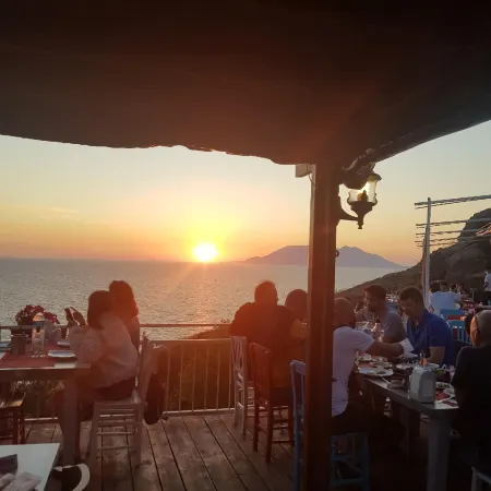 Yakamoz Otel